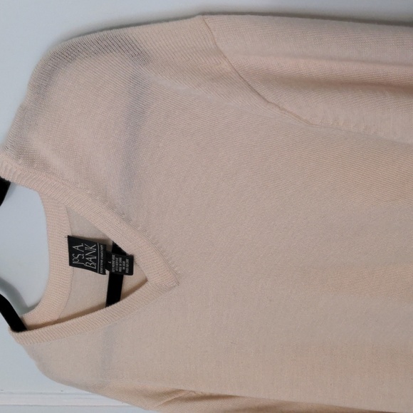 Jos A Bank Executive Collection Cream V-Neck Size L Merino Wool Acrylic Sweater - Picture 3 of 4